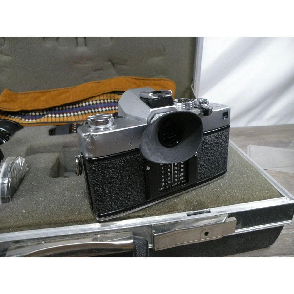 Minolta SRT 202 CLC 35mm Film Camera Kit w/ MC Rokkor-X 50mm, Vivitar, Braun